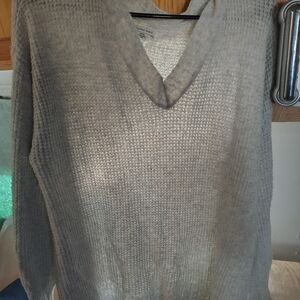 American Eagle Outfitters Light Gray V-Neck Sweater